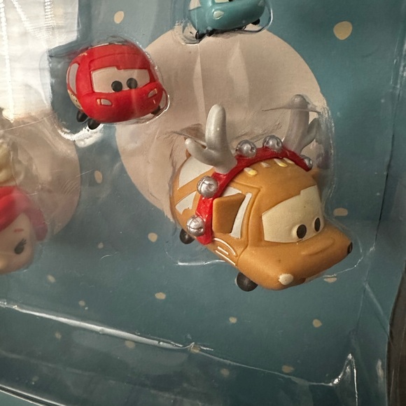 Disney 100 Retro Rewind Tsum Tsums - Picture 7 of 8